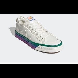 Adida Nizza “Pride”